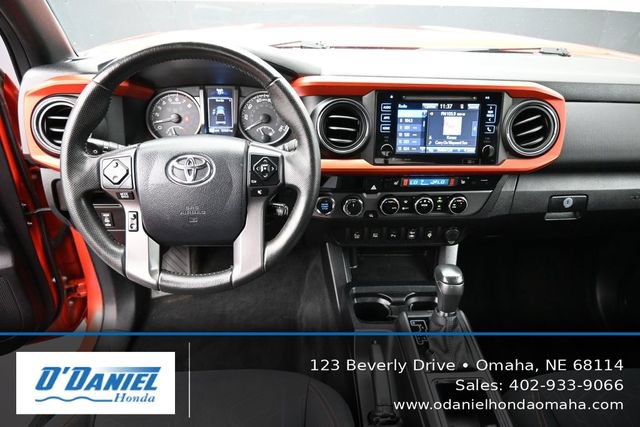 Used 2016 Toyota Tacoma TRD Off-Road AWD/4WD image 26