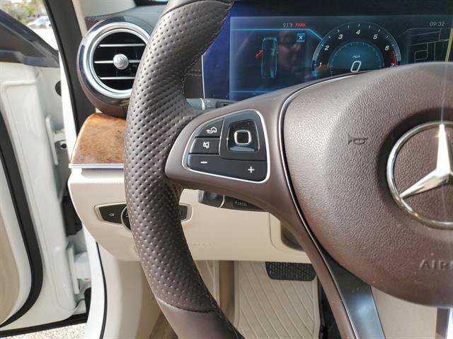 Used 2018 Mercedes-Benz E 400 4MATIC Wagon image 43