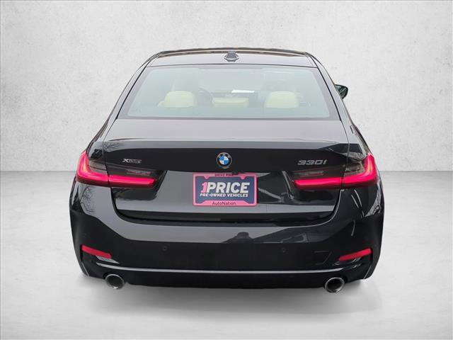 Used 2023 BMW 330i xDrive Sedan w/ Driving Assistance Package image 7
