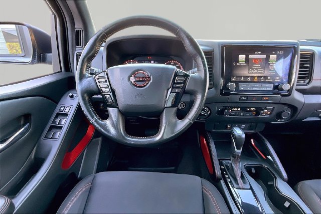 Used 2023 Nissan Frontier PRO-4X w/ Technology Package AWD/4WD image 8