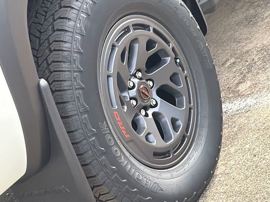 New 2026 Nissan Frontier PRO-4X w/ Pro-4x Convenience Package image 8