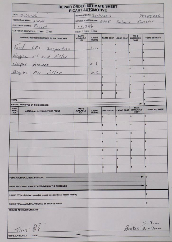 Used 2025 Subaru Forester Premium image 5