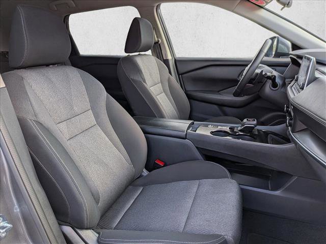 Used 2025 Nissan Rogue SV image 20