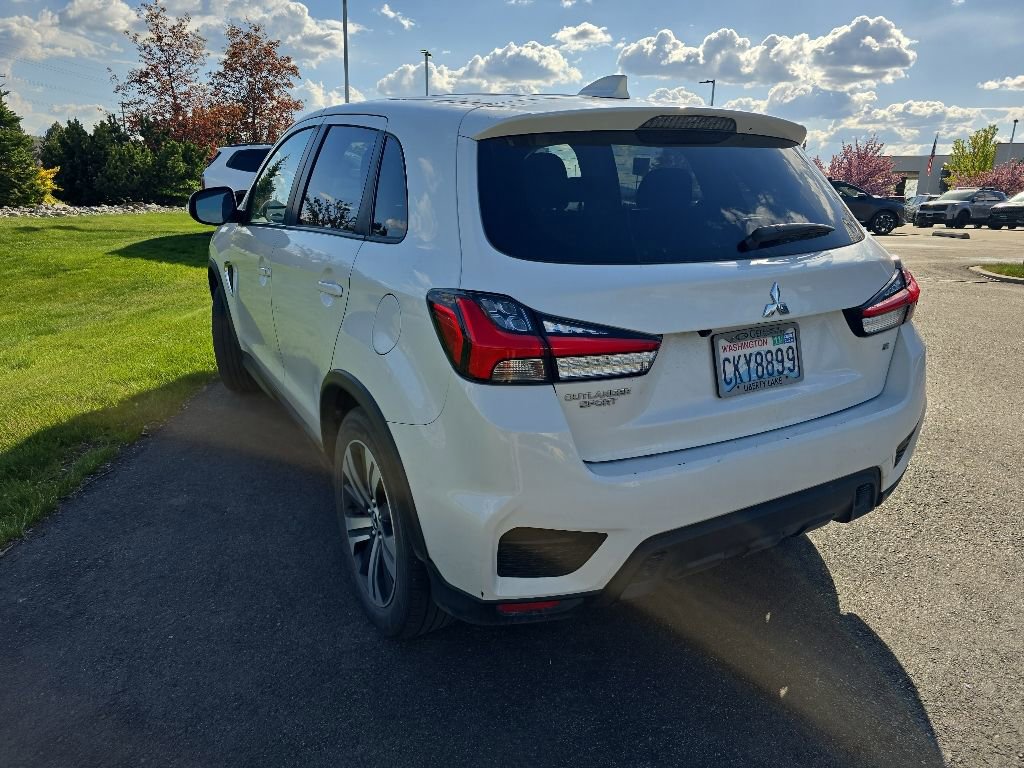 Used 2021 Mitsubishi Outlander Sport AWD image 2