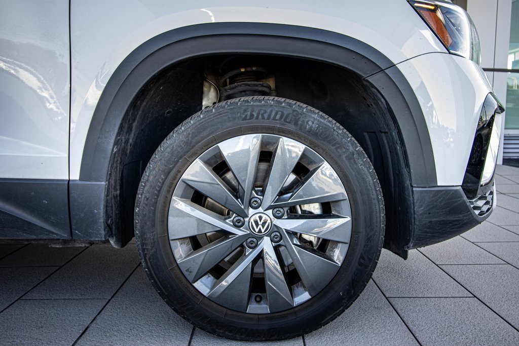 Certified 2023 Volkswagen Taos S w/ Driver Assistance Package image 20