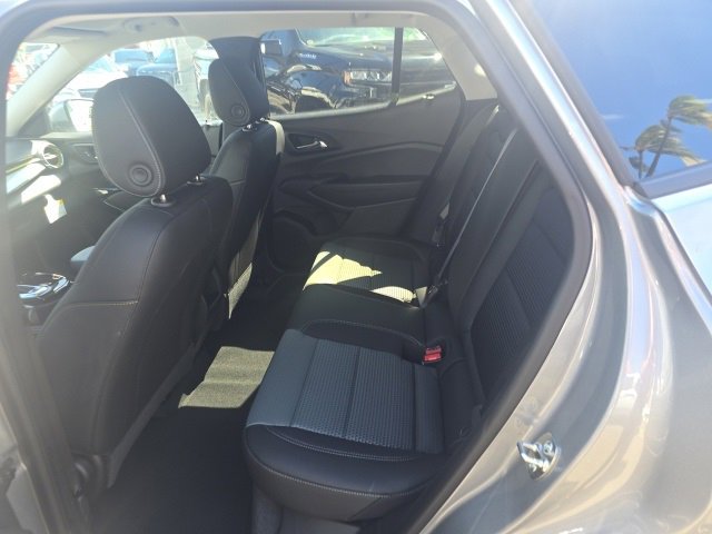 New 2026 Chevrolet Trax LT image 5