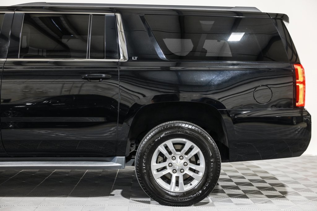 Used 2019 Chevrolet Suburban LT image 13