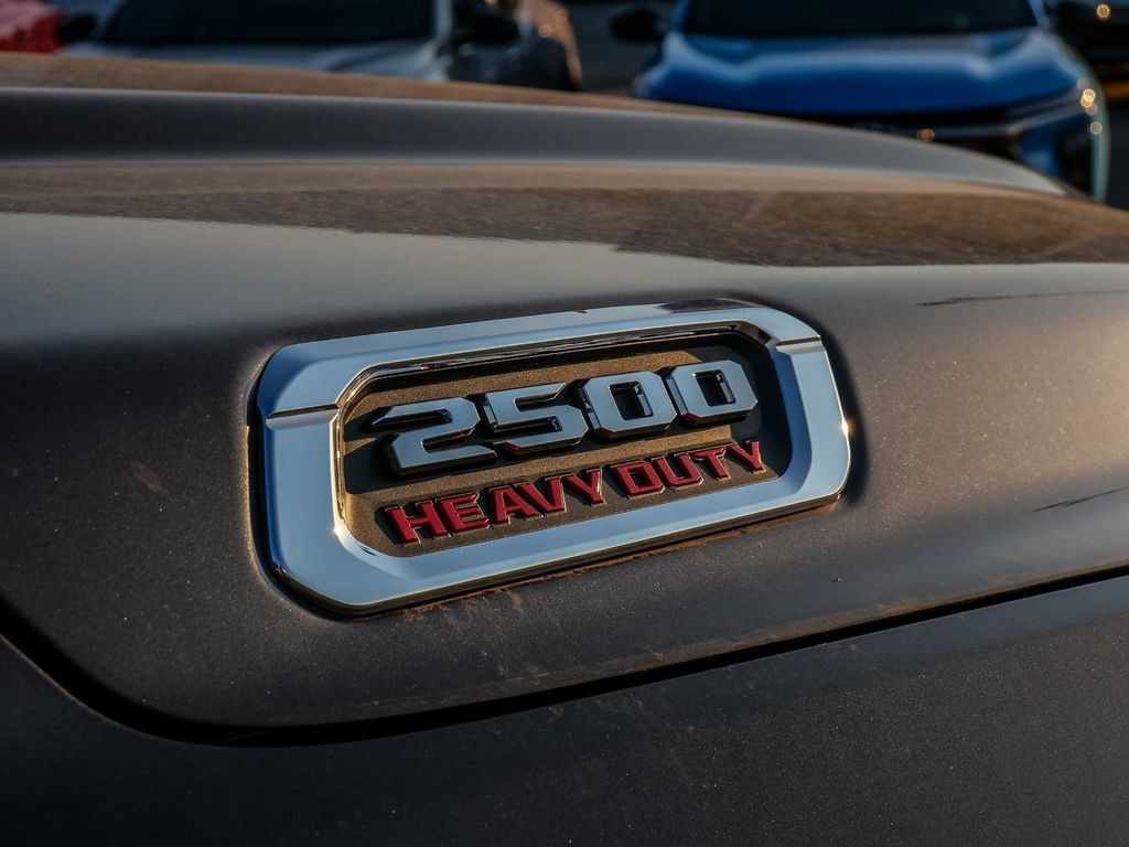 New 2026 RAM 2500 Laramie AWD/4WD image 11