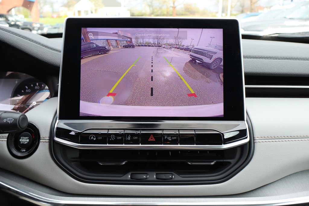 Used 2024 Jeep Compass Limited image 20