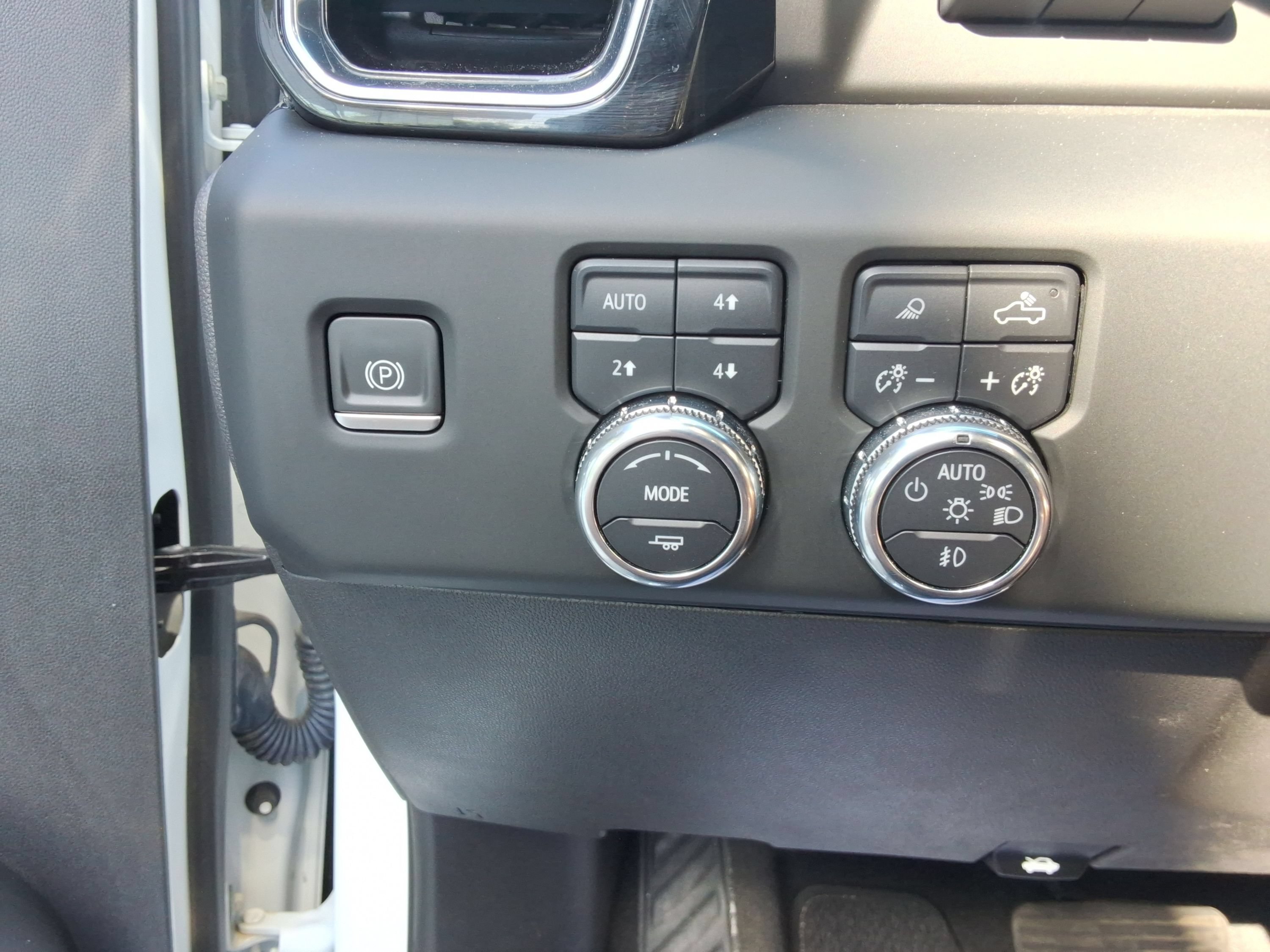 Used 2023 GMC Sierra 1500 Denali w/ Technology Package AWD/4WD image 41