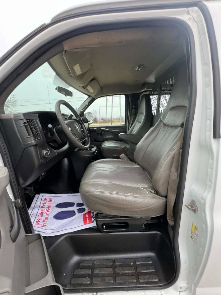 Used 2013 Chevrolet Express 2500 2500 3dr Cargo Van image 15
