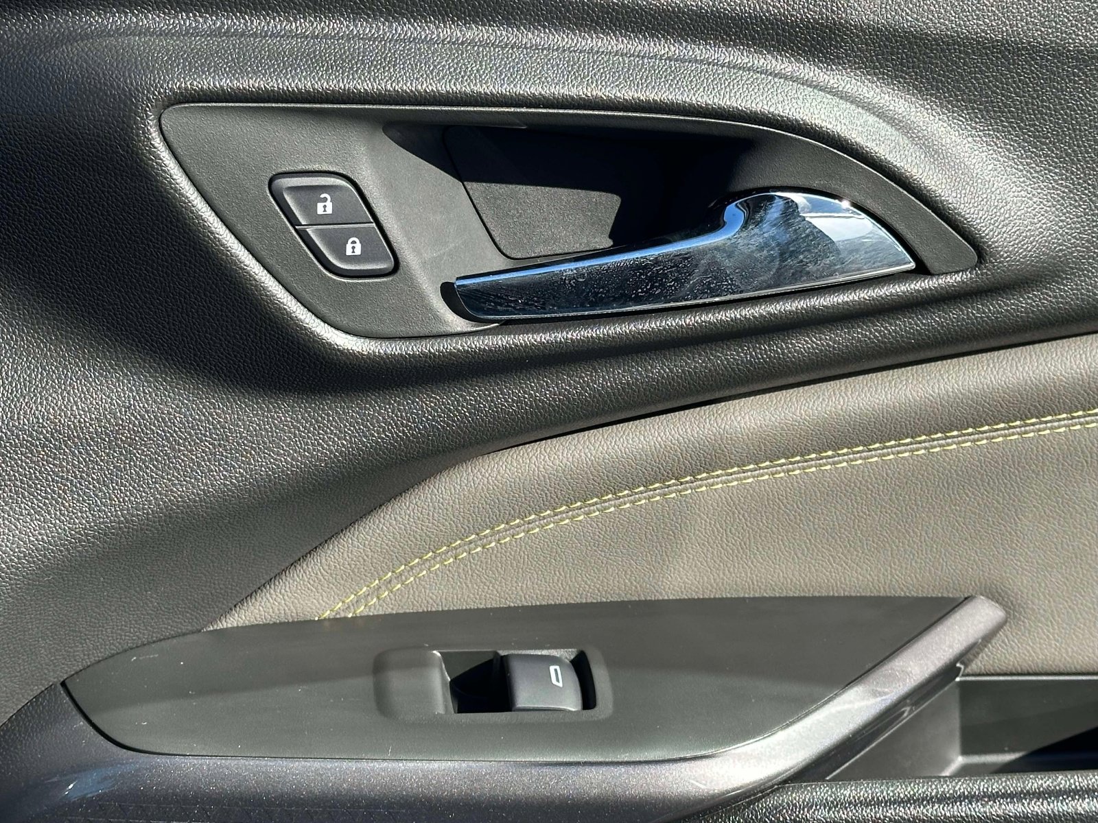 Certified 2025 Chevrolet Trax ACTIV w/ Driver Confidence Package image 27