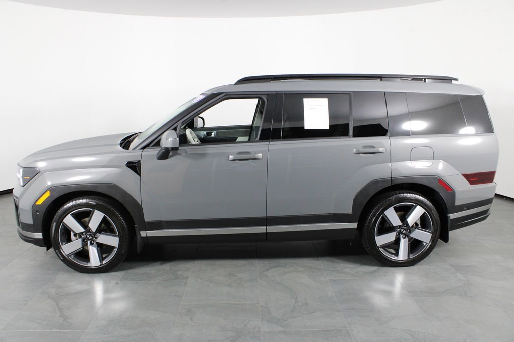 Used 2024 Hyundai Santa Fe Limited image 10
