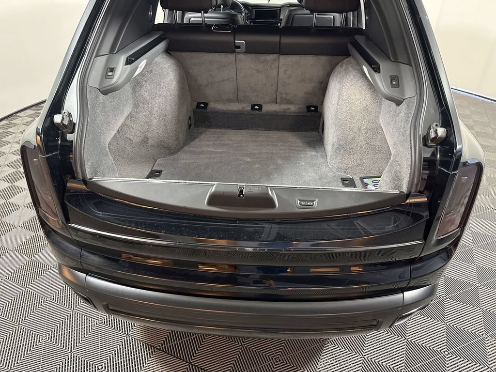 Used 2020 Rolls-Royce Cullinan AWD/4WD image 90
