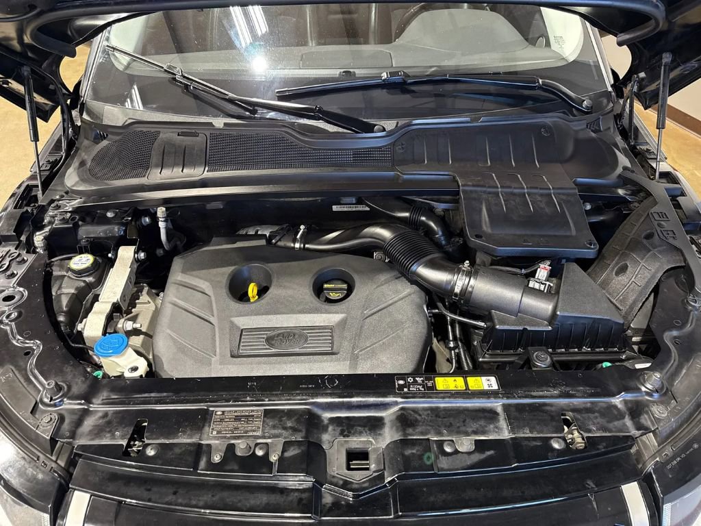 Used 2017 Land Rover Range Rover Evoque SE Premium image 17