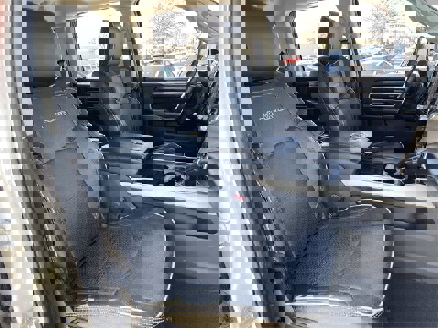 Used 2024 RAM 2500 Laramie w/ Towing Technology Group image 27