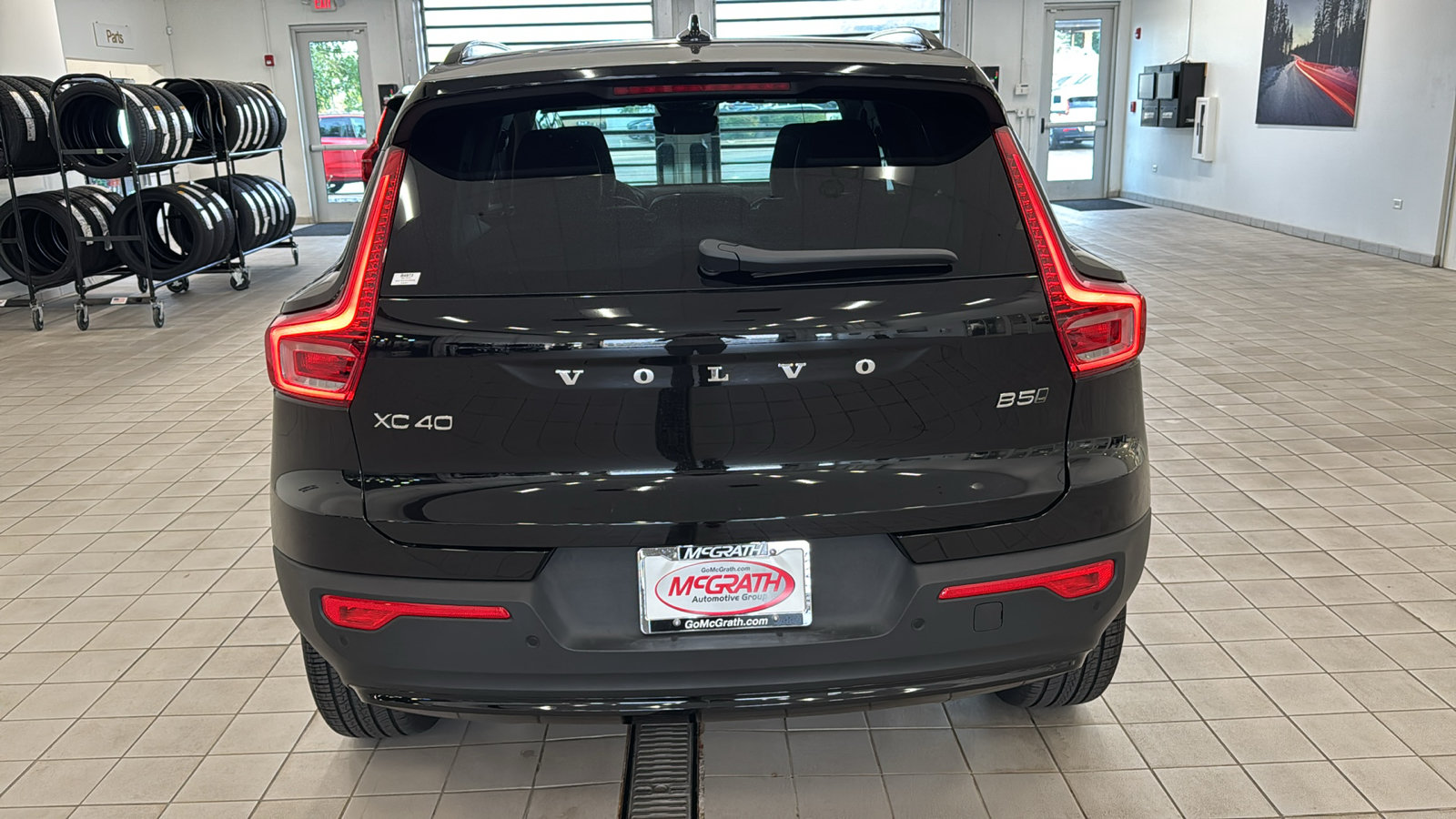 New 2026 Volvo XC40 B5 Ultra w/ Climate Package AWD/4WD image 6