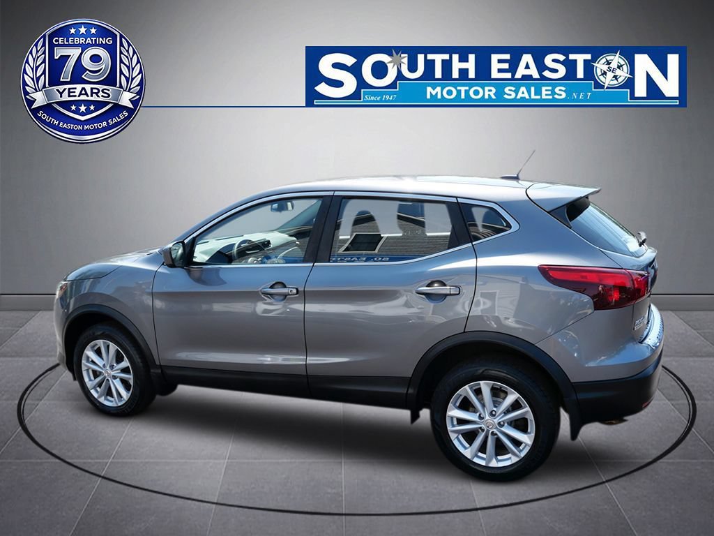 Used 2017 Nissan Rogue Sport S w/ S Appearance Package FWD image 8