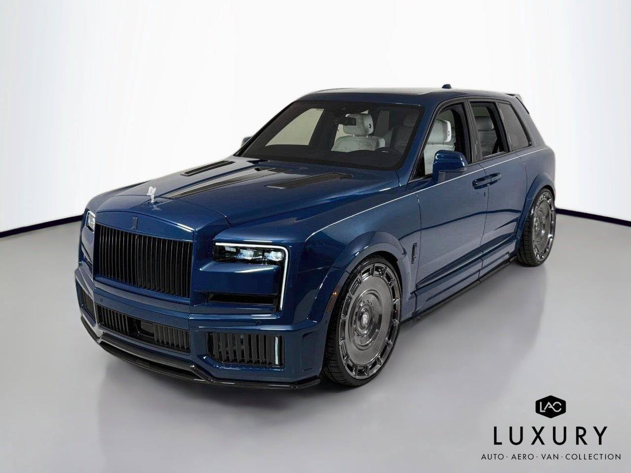 Used 2027 Rolls-Royce Cullinan AWD/4WD image 4