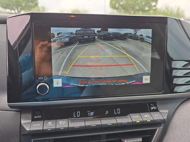 Used 2026 Toyota Camry LE image 22