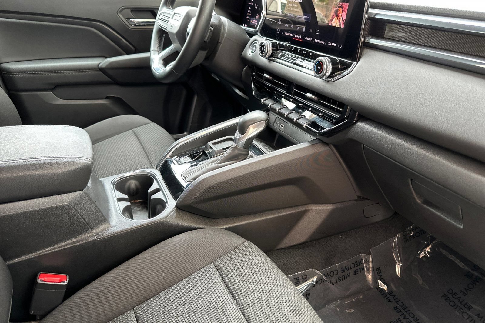 Used 2025 GMC Canyon Elevation RWD image 15