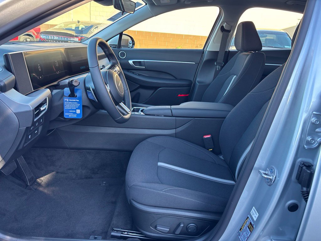 New 2026 Hyundai Sonata SEL FWD image 10