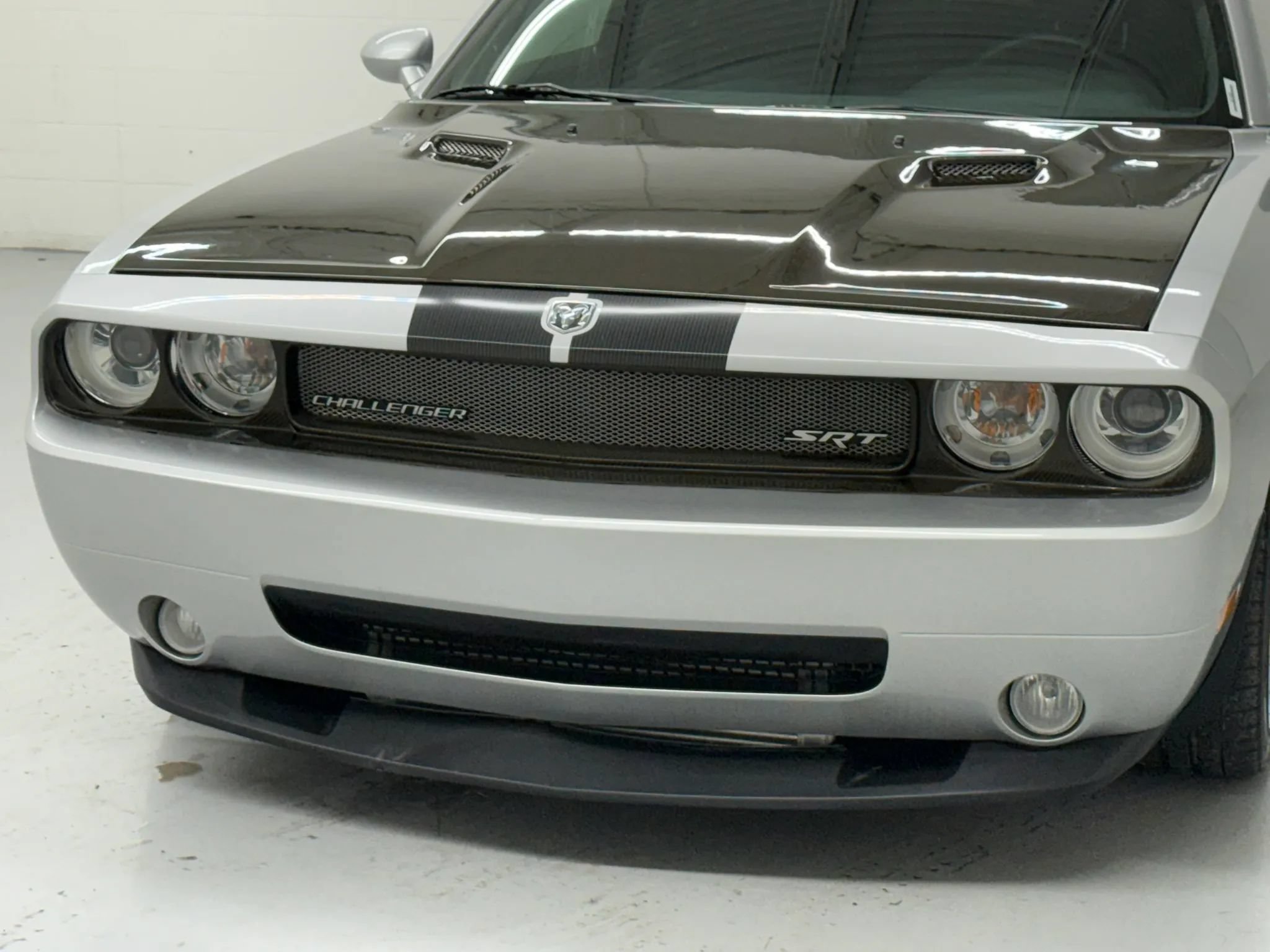 Used 2008 Dodge Challenger SRT8 RWD image 61
