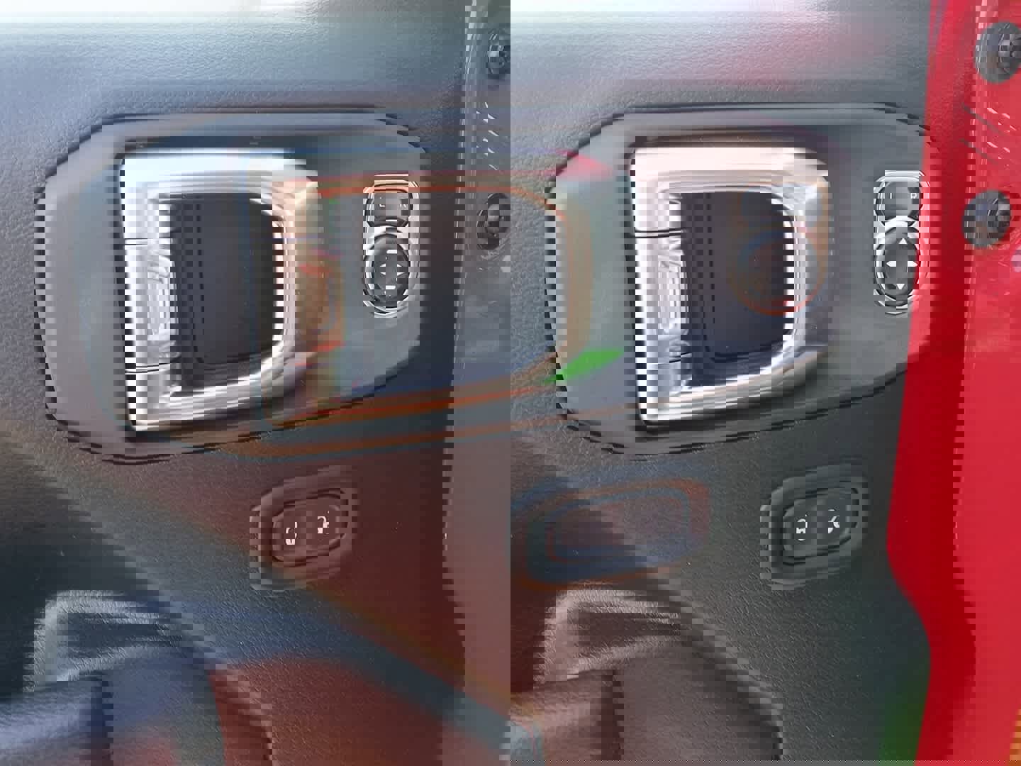 Used 2025 Jeep Wrangler Willys image 23