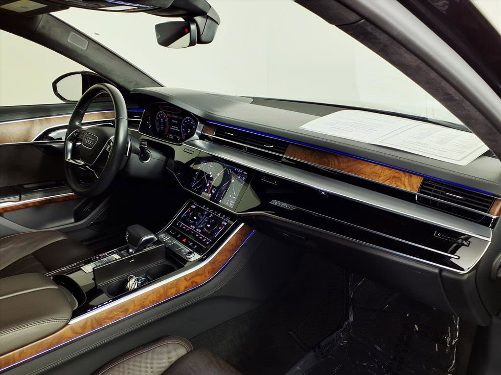 Used 2019 Audi A8 L 3.0T w/ Executive Package image 9