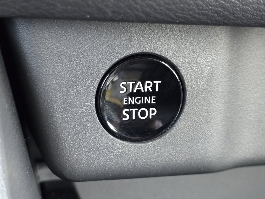 New 2026 Nissan Rogue S image 17