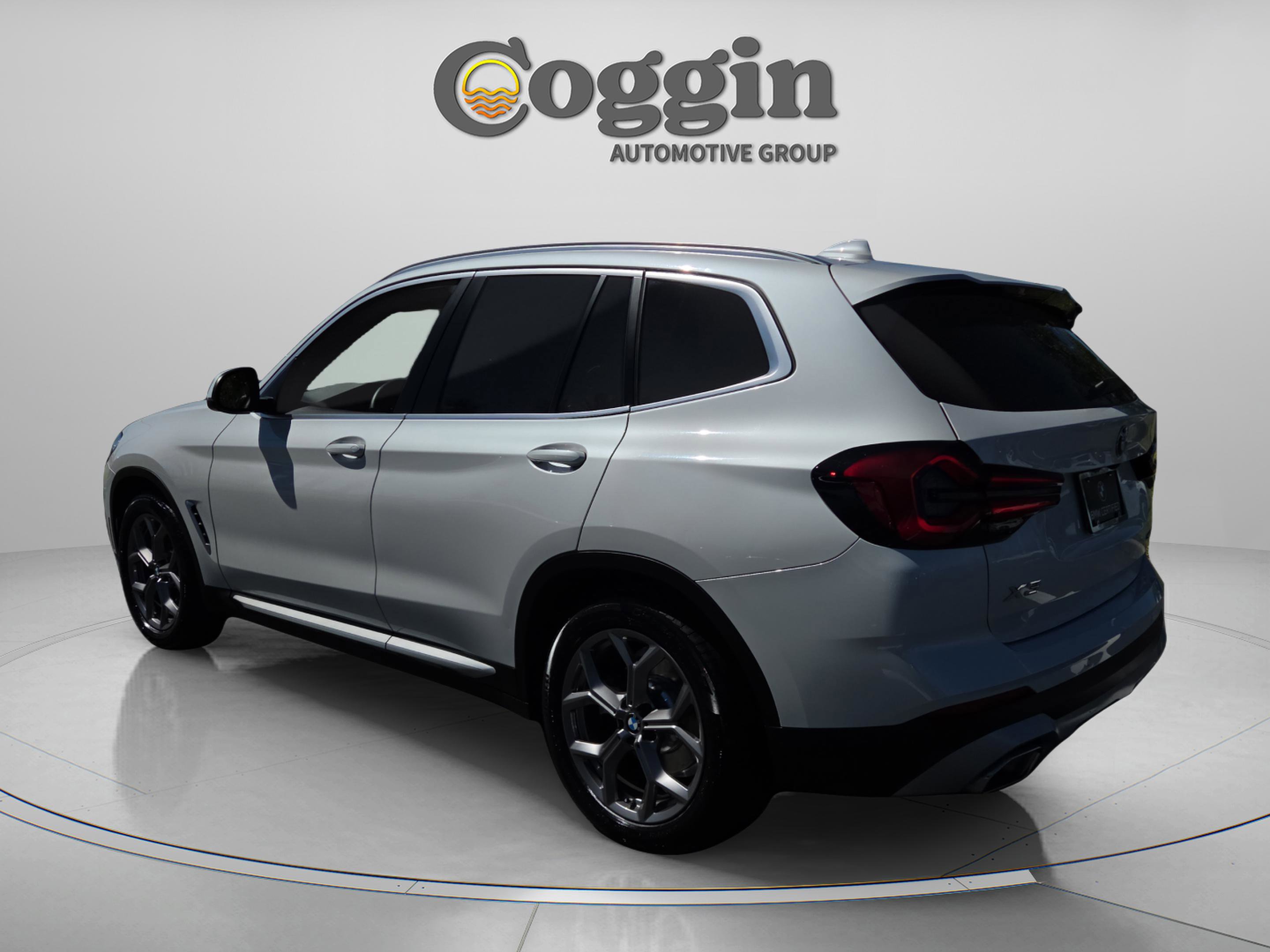 Certified 2024 BMW X3 sDrive30i w/ Premium Package w/ZPA image 4