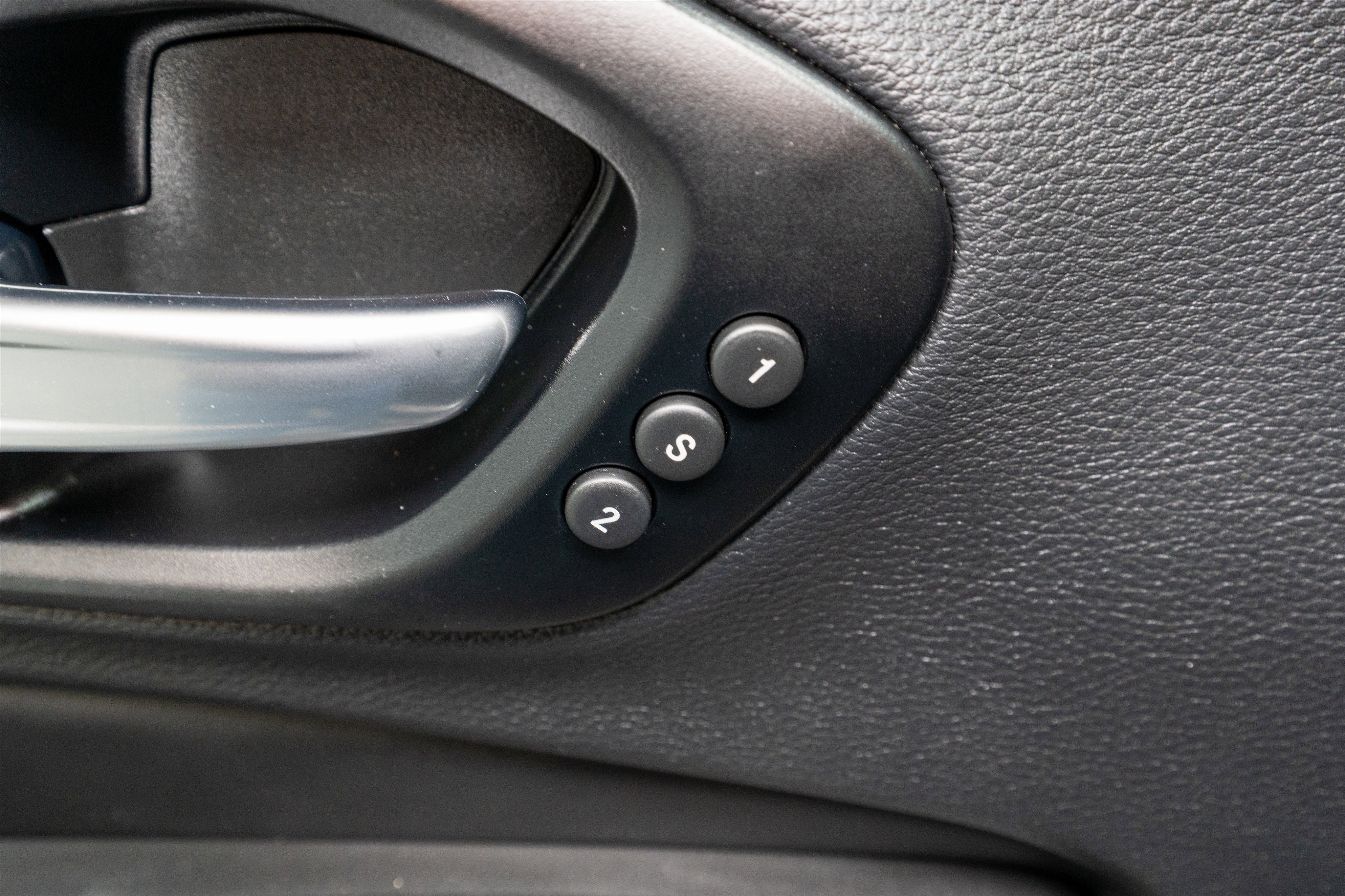 Used 2023 Jeep Cherokee Altitude Lux w/ Lux Elite Package AWD/4WD image 14