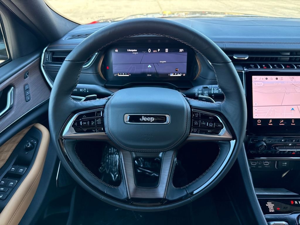 New 2025 Jeep Grand Cherokee L Summit w/ Obsidian Package image 29