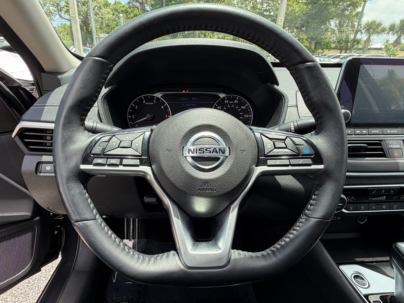 Used 2019 Nissan Altima 2.5 SV FWD image 19