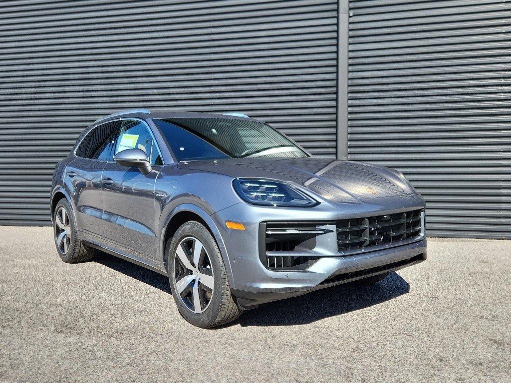 New 2026 Porsche Cayenne E-Hybrid image 9