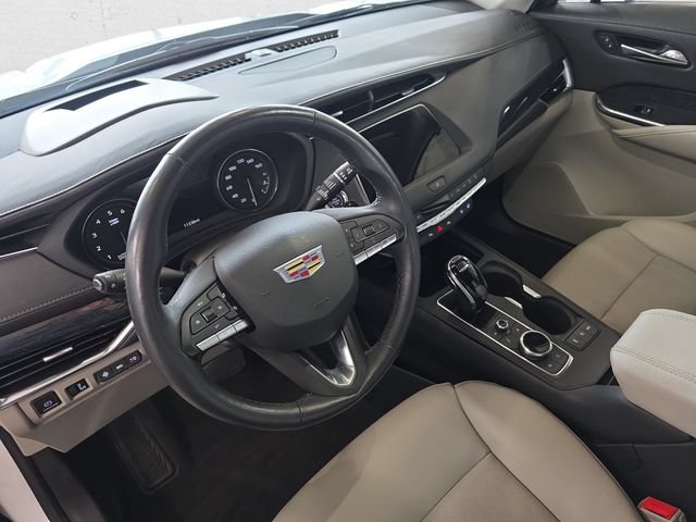 Certified 2023 Cadillac XT4 Premium Luxury w/ Technology Package AWD/4WD image 16