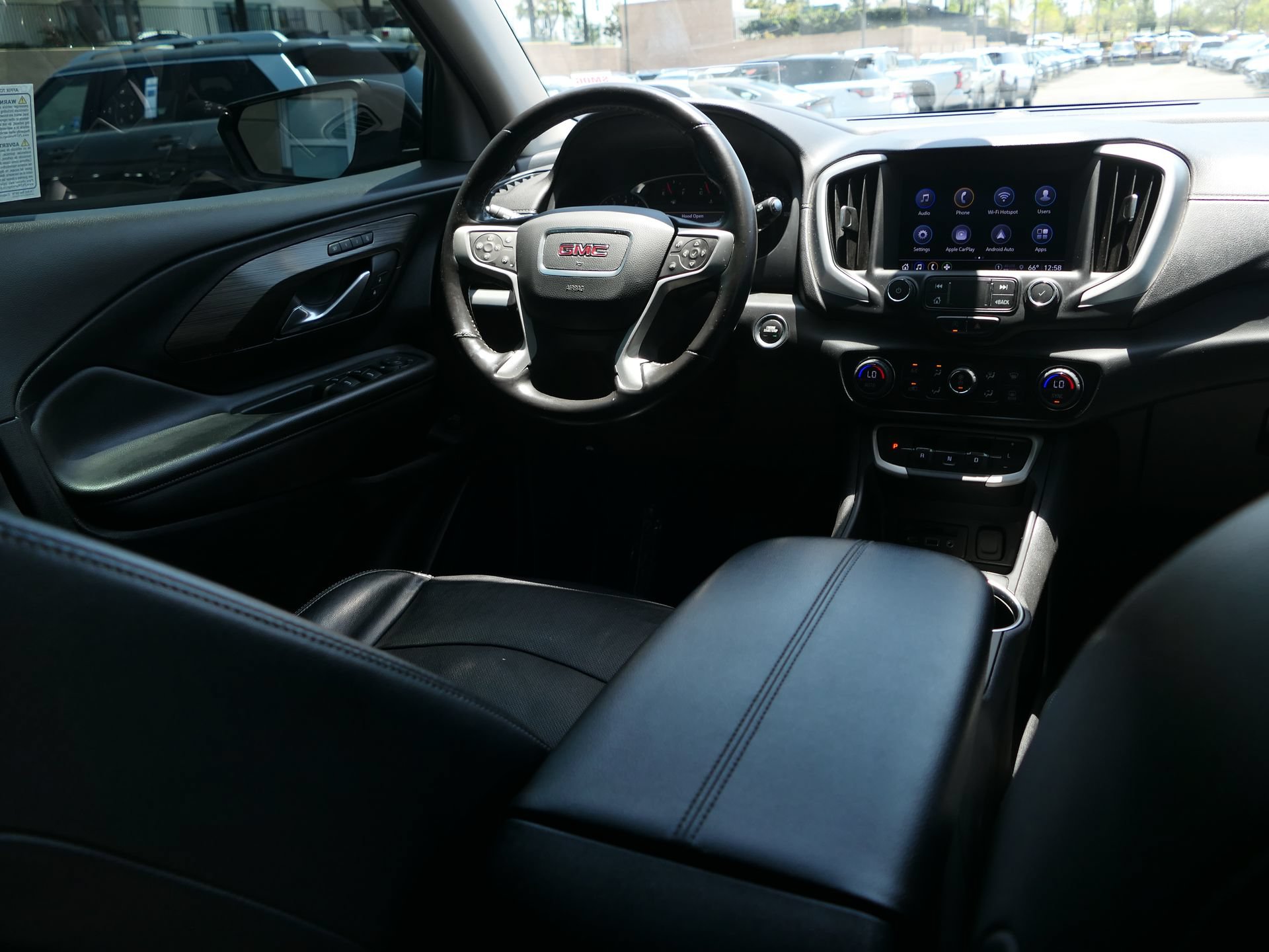 Used 2022 GMC Terrain SLT w/ Tech Package FWD image 25