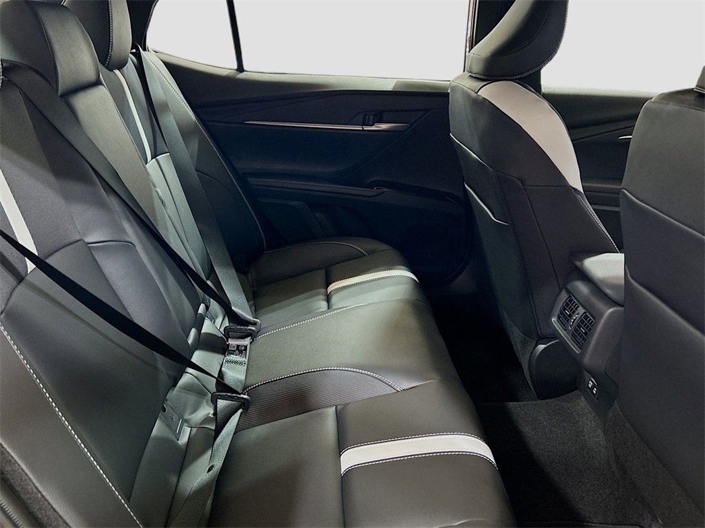 New 2026 Toyota Camry Hybrid image 25