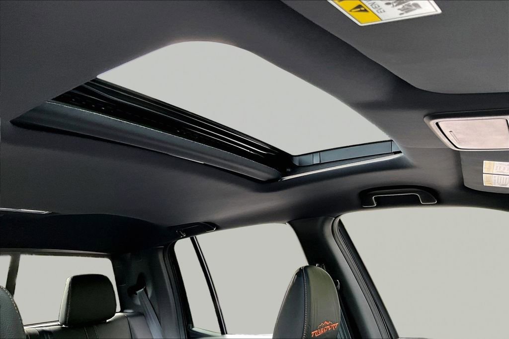 Certified 2025 Honda Ridgeline TrailSport image 19