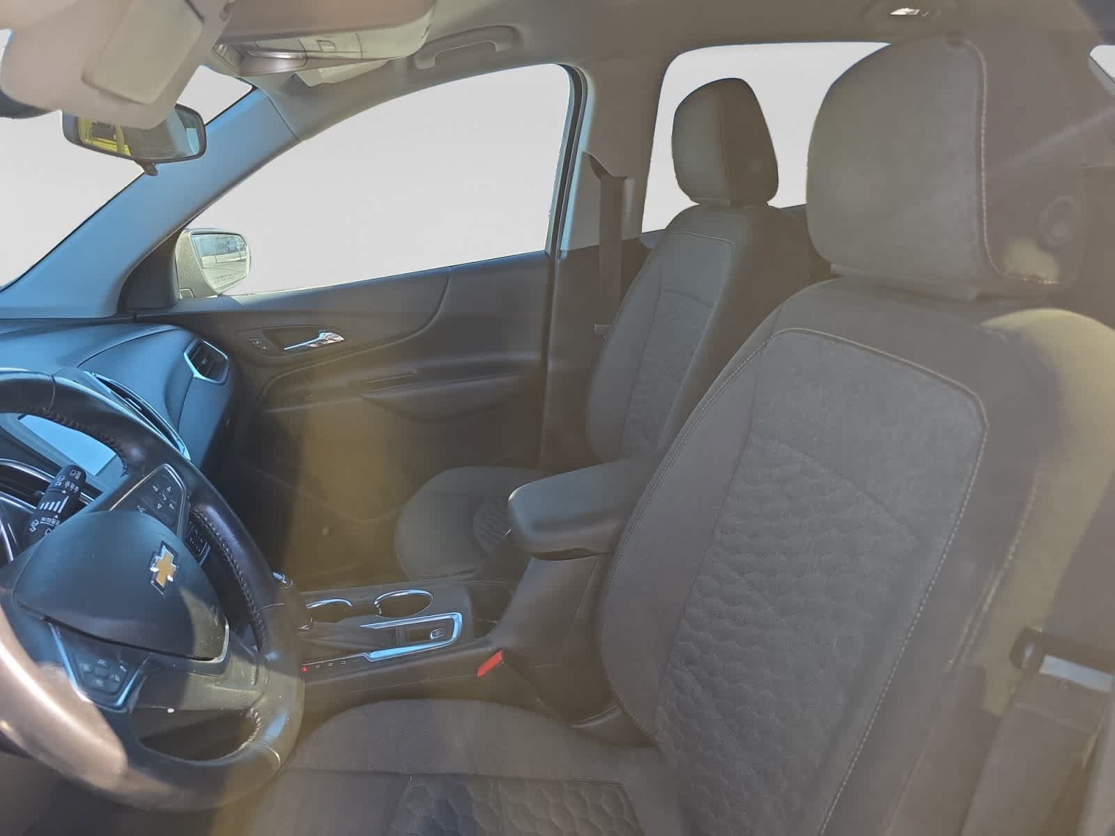 Used 2018 Chevrolet Equinox LT FWD image 5
