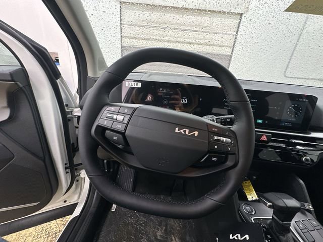 New 2026 Kia Sportage LX image 12