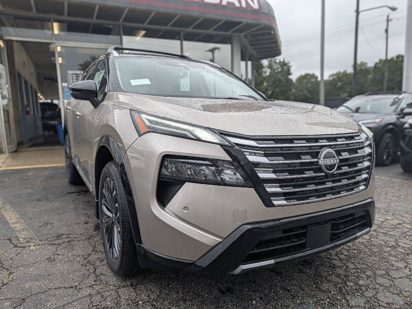 New 2026 Nissan Rogue Platinum AWD/4WD image 16