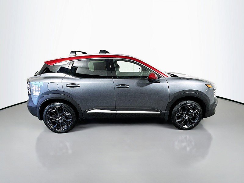 New 2026 Nissan Kicks SR w/ Cold Weather Package image 8