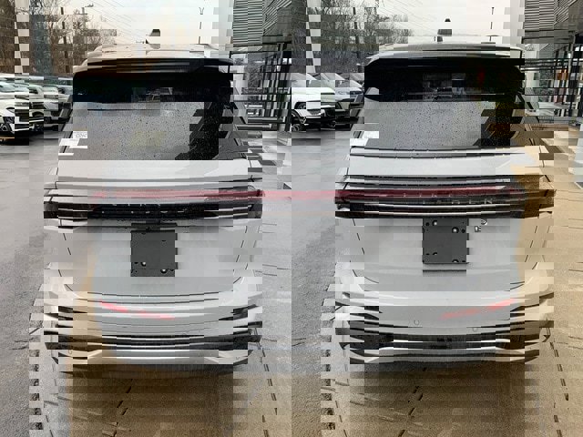 New 2026 Lincoln Nautilus Reserve image 11