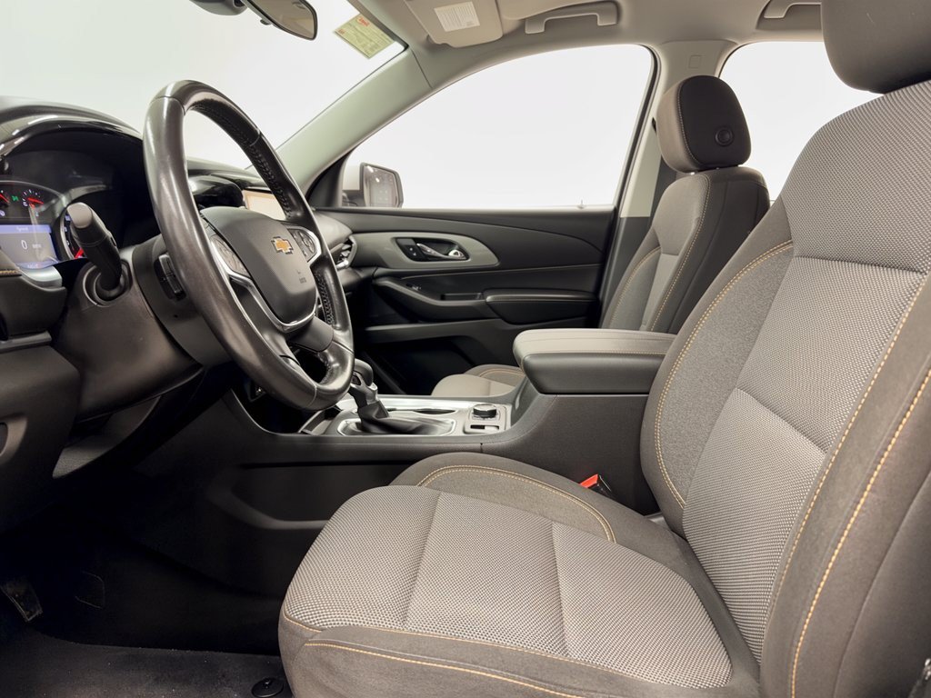 Used 2021 Chevrolet Traverse LT AWD/4WD image 5