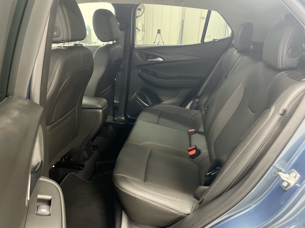 Used 2025 Buick Encore GX Preferred FWD image 22