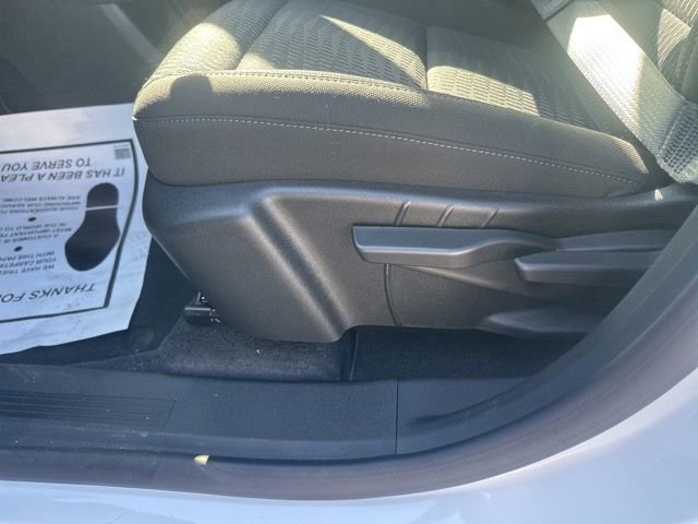 New 2026 Chevrolet Equinox LT image 17