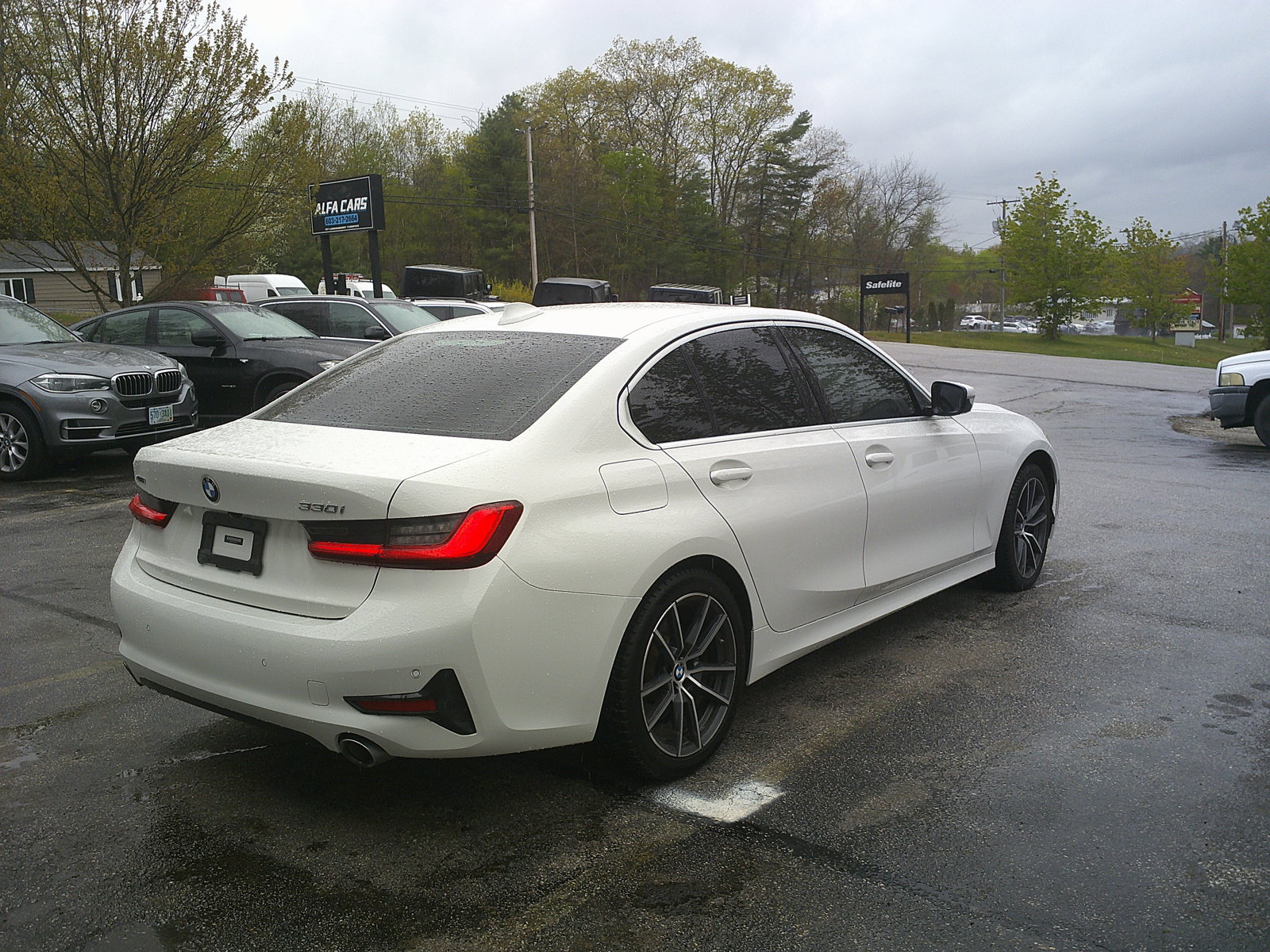Used 2020 BMW 330i xDrive Sedan w/ Premium Package AWD/4WD image 5