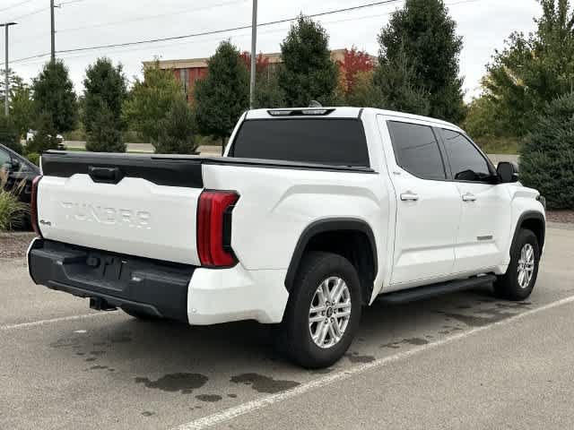 Used 2022 Toyota Tundra SR5 w/ SR5 Premium Package AWD/4WD image 22