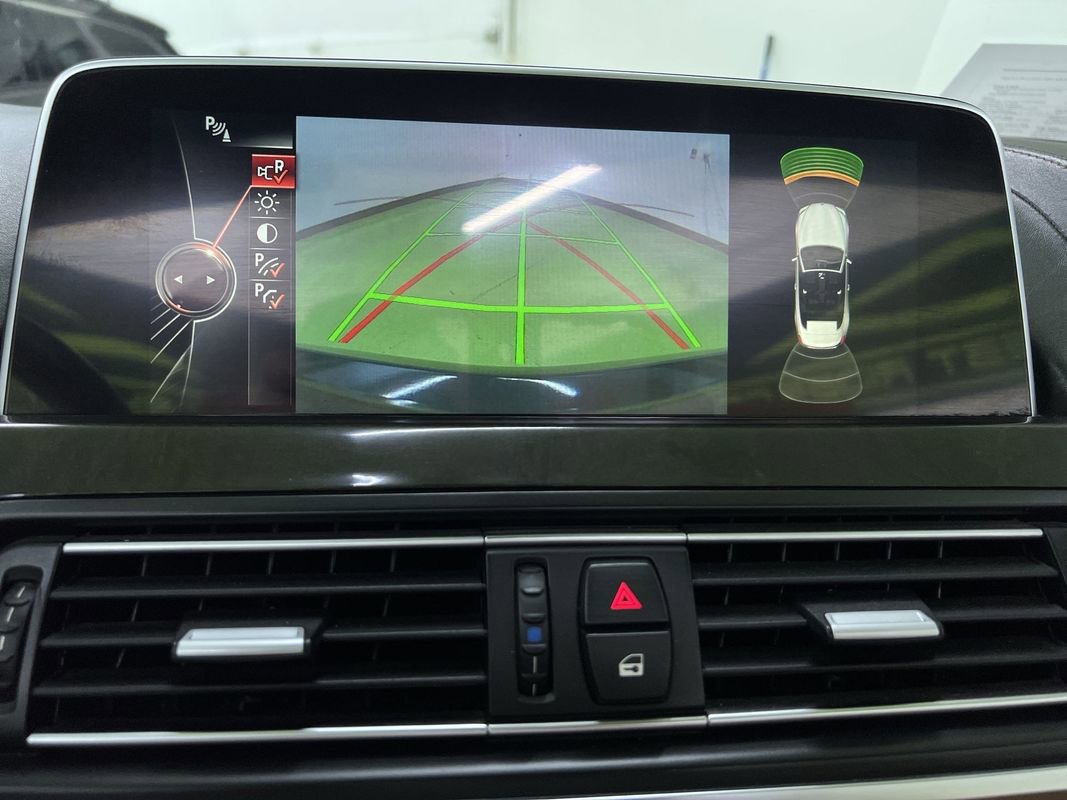 Used 2016 BMW 650i Convertible image 22